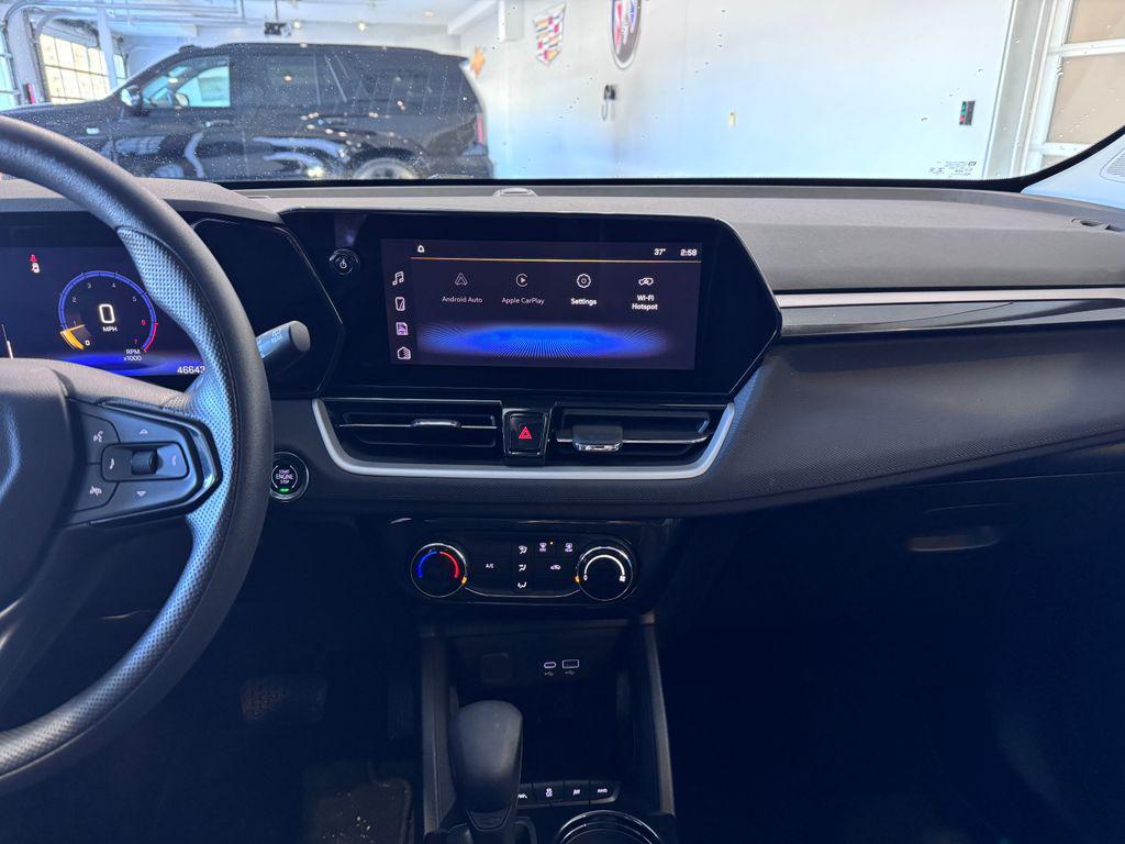 used 2024 Chevrolet TrailBlazer car, priced at $21,987