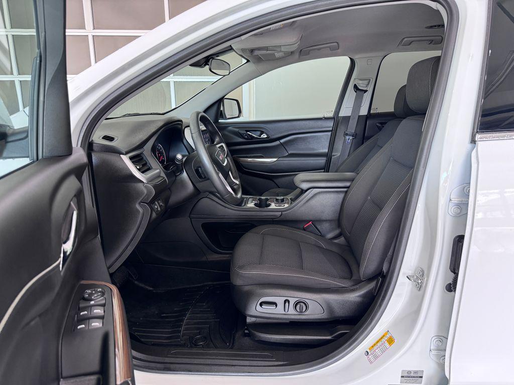 used 2023 GMC Acadia car, priced at $27,487
