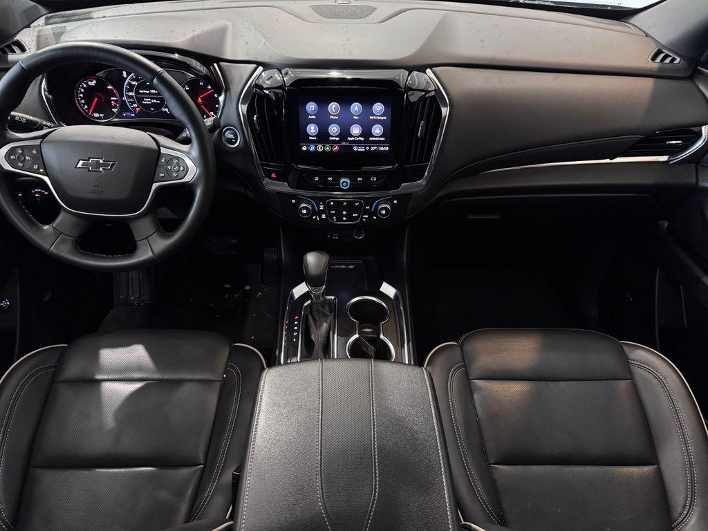 used 2023 Chevrolet Traverse car, priced at $33,487