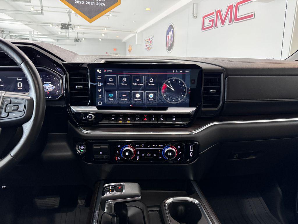 used 2023 GMC Sierra 1500 car, priced at $46,987