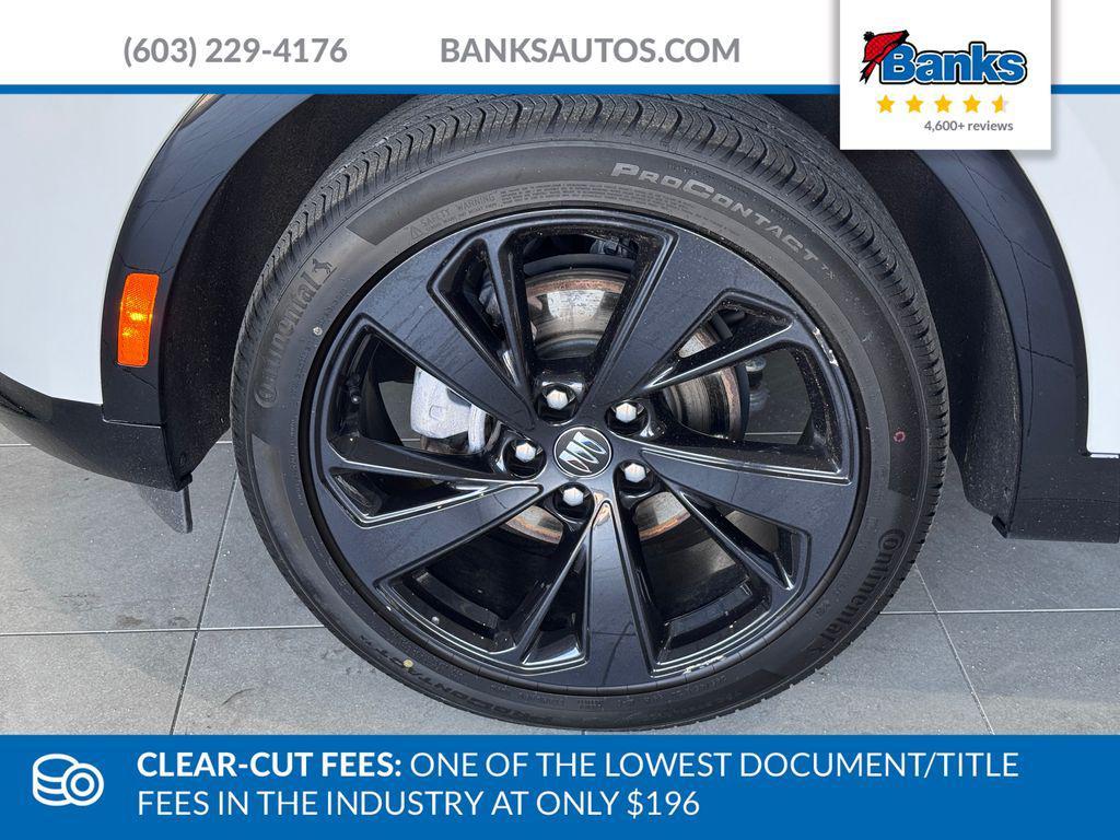 used 2025 Buick Envision car, priced at $31,487