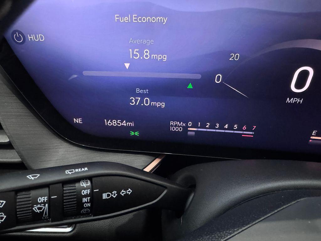 used 2025 Buick Envision car, priced at $31,487