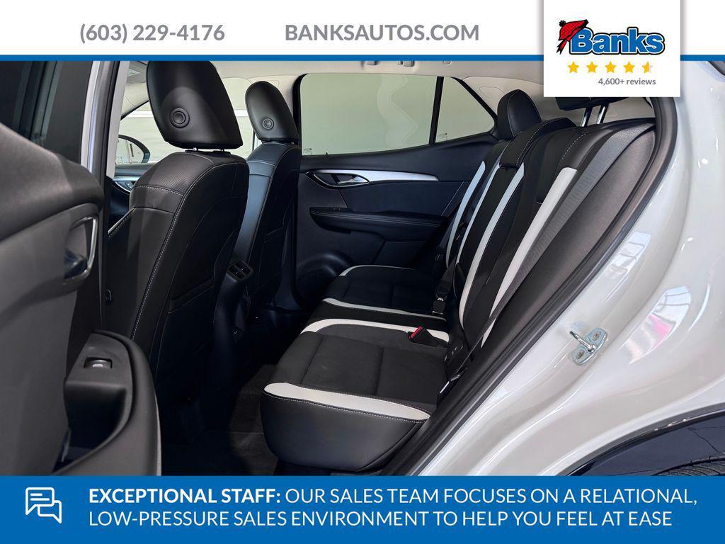 used 2025 Buick Envision car, priced at $31,487
