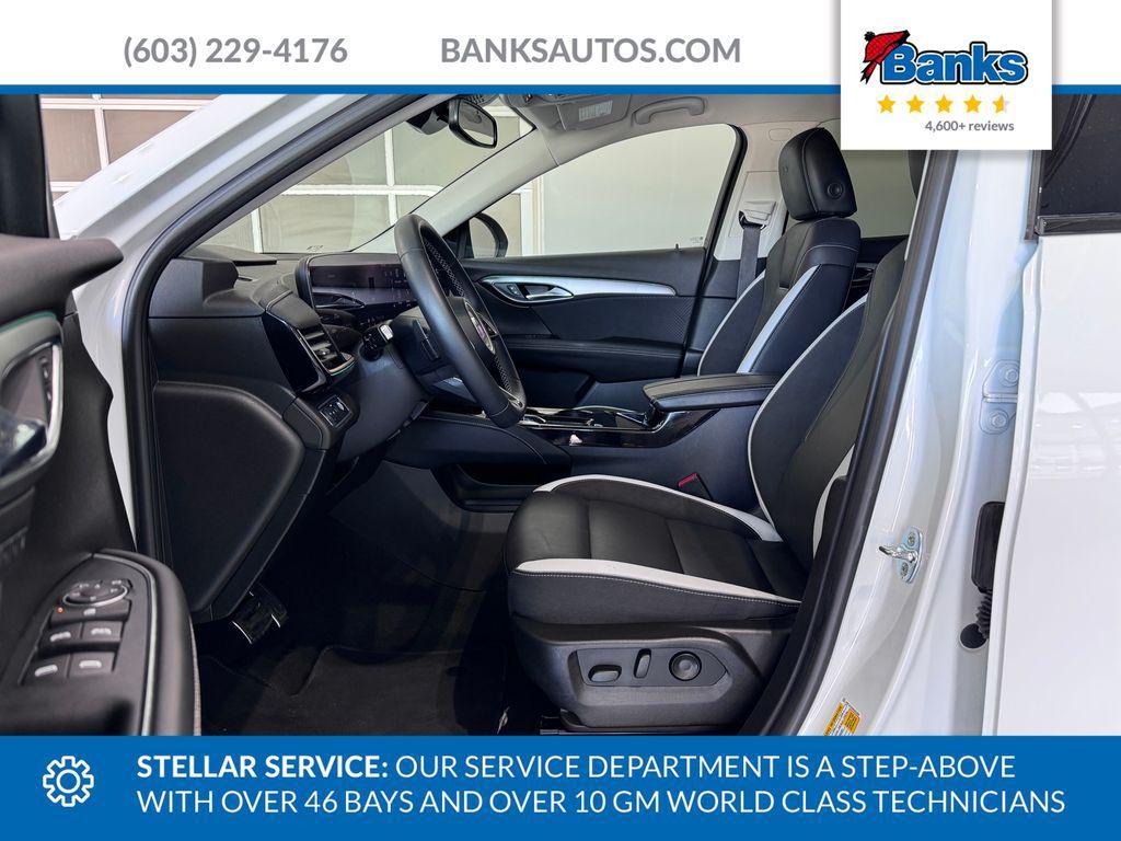 used 2025 Buick Envision car, priced at $31,487