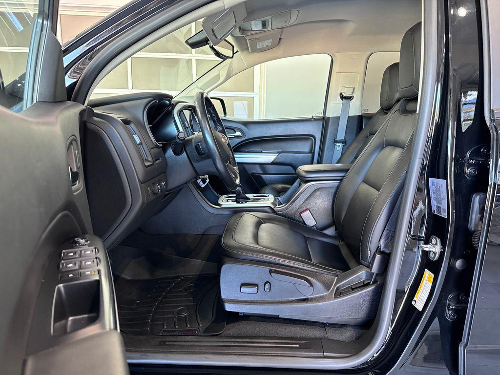 used 2022 Chevrolet Colorado car, priced at $29,487