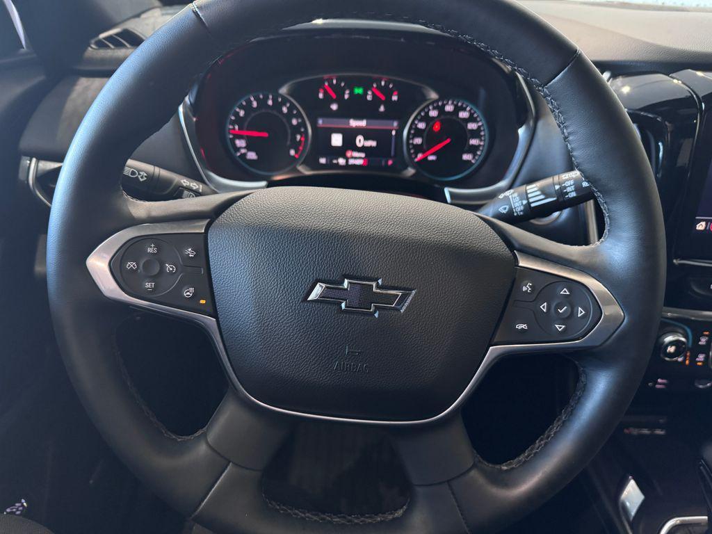 used 2023 Chevrolet Traverse car, priced at $35,487