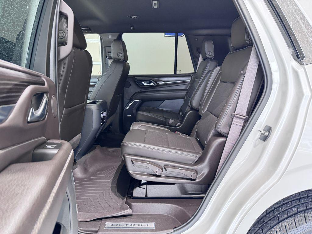 used 2021 GMC Yukon car, priced at $51,487