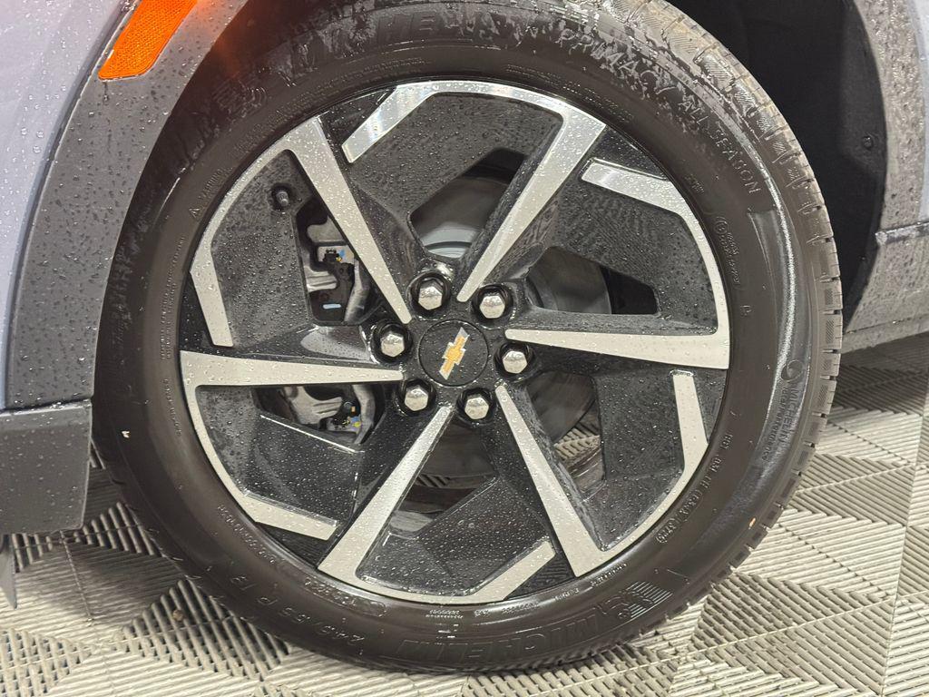 new 2026 Chevrolet Equinox EV car, priced at $37,095