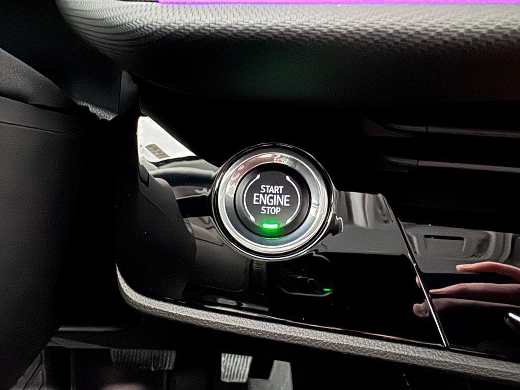 used 2025 Buick Envision car, priced at $30,487