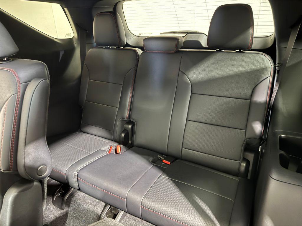 new 2026 Chevrolet Traverse car