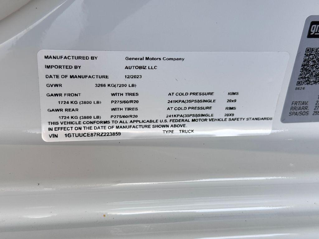 used 2024 GMC Sierra 1500 car, priced at $47,683