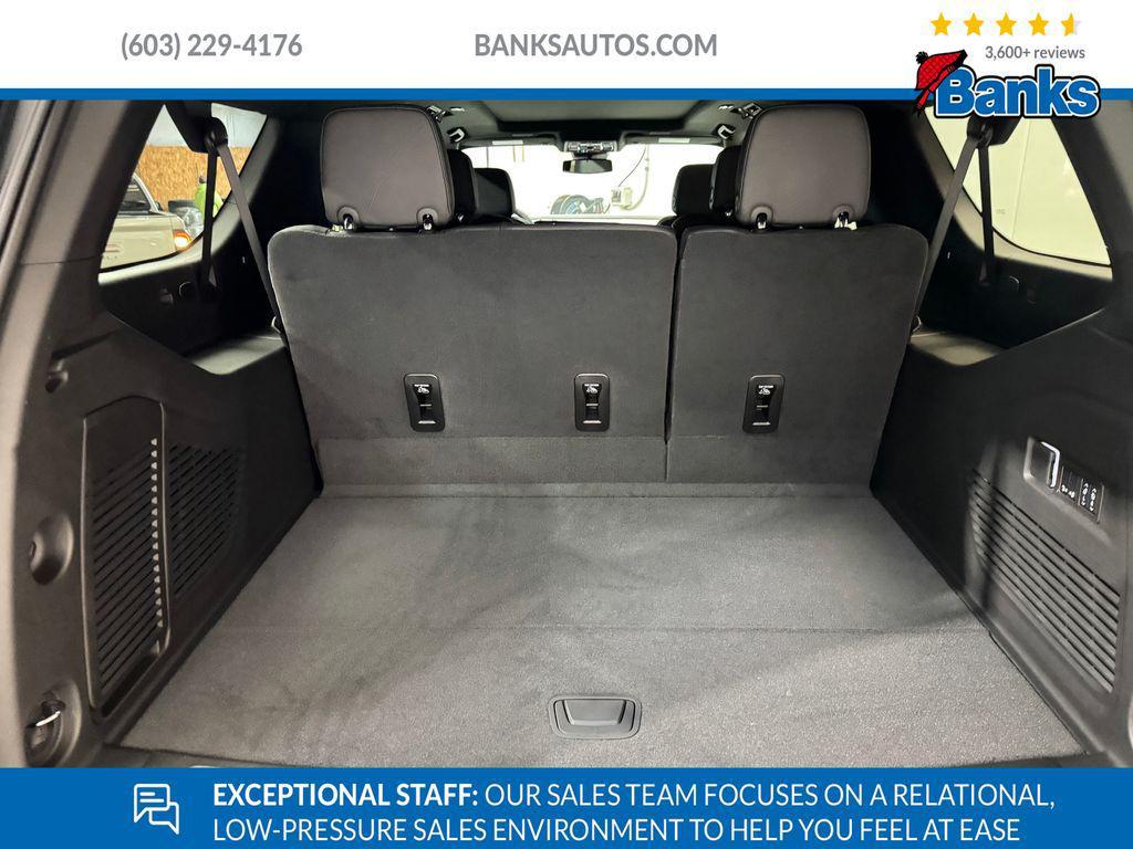 new 2026 Chevrolet Suburban car, priced at $80,590