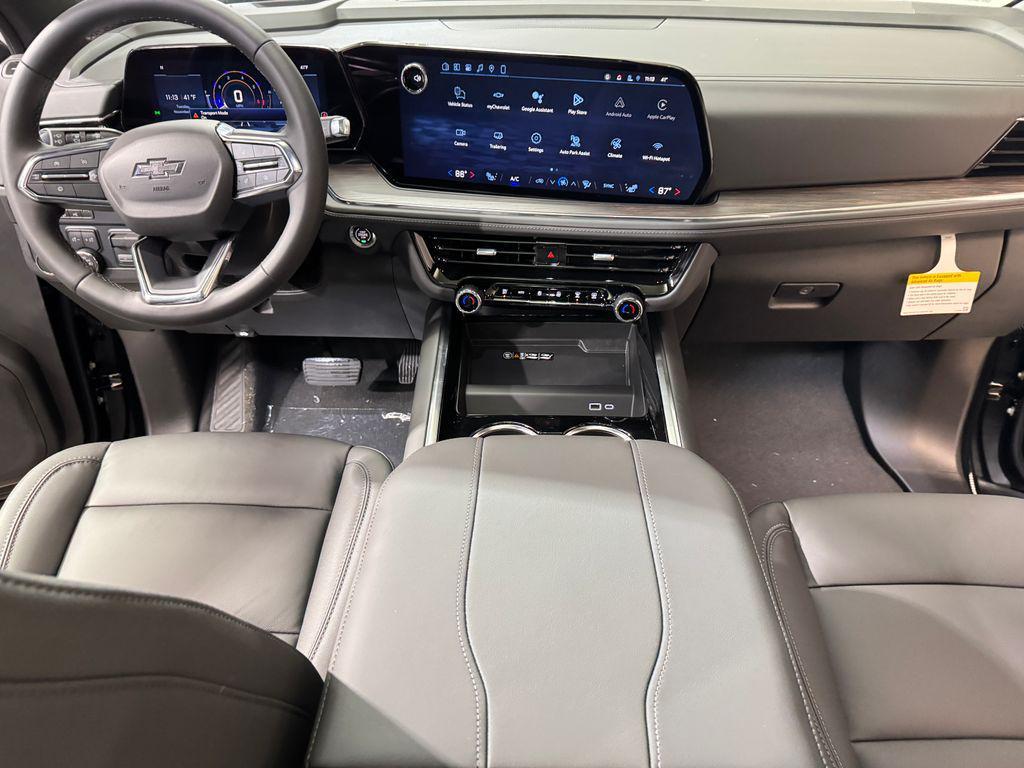 new 2026 Chevrolet Suburban car, priced at $80,590