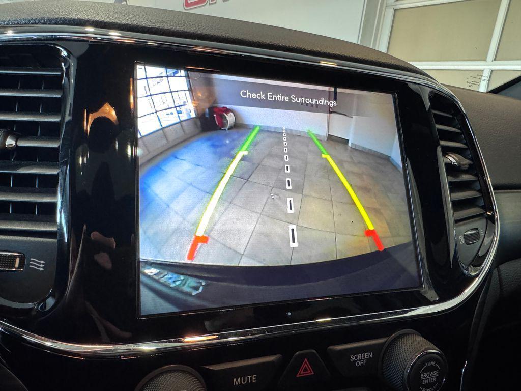 used 2020 Jeep Grand Cherokee car, priced at $21,487