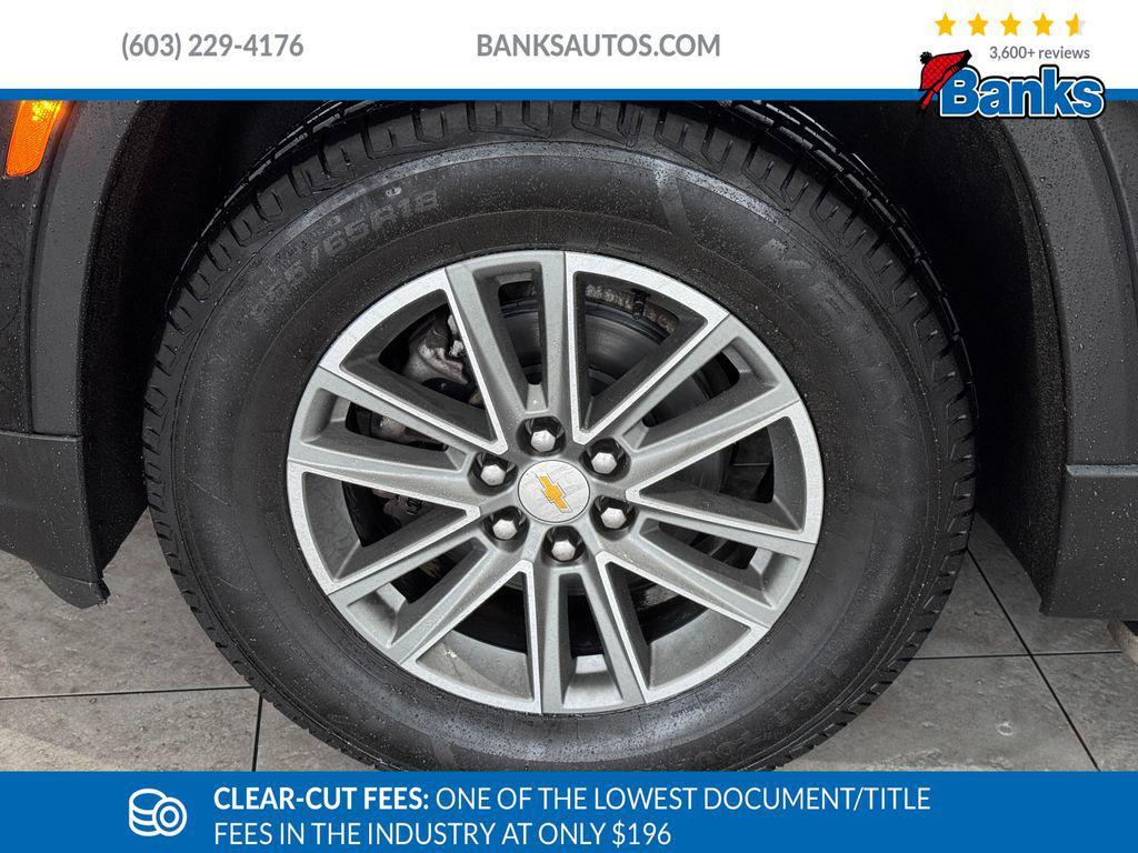 used 2023 Chevrolet Traverse car, priced at $27,987