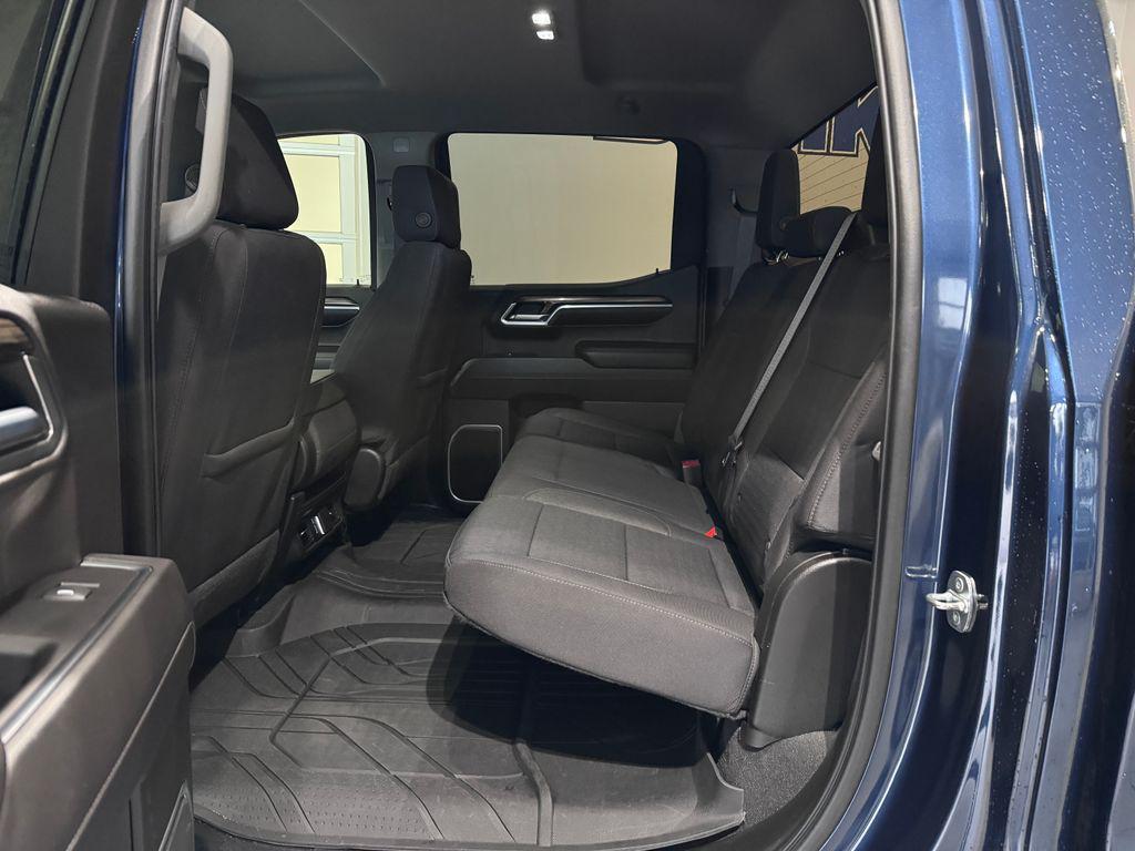 used 2022 Chevrolet Silverado 1500 car, priced at $30,987