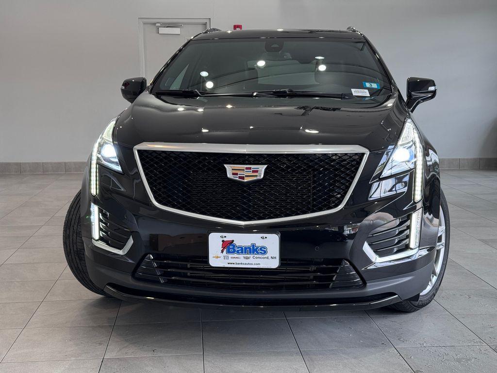 used 2022 Cadillac XT5 car, priced at $31,987