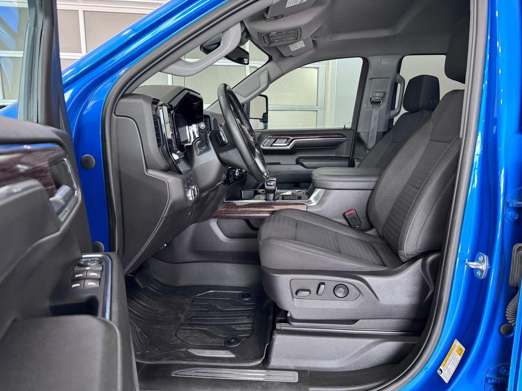 used 2023 GMC Sierra 1500 car, priced at $47,487