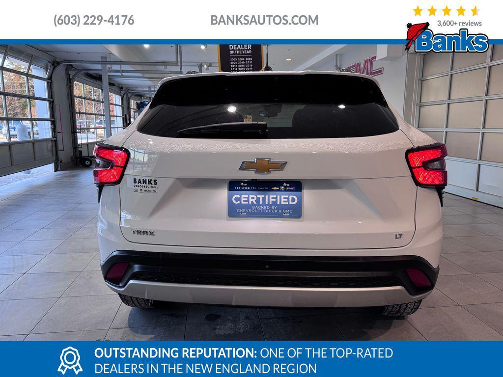used 2025 Chevrolet Trax car, priced at $18,986