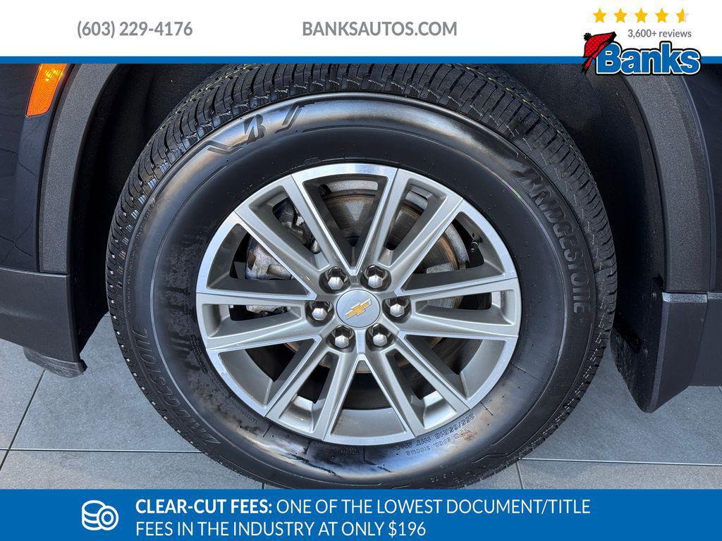 used 2023 Chevrolet Traverse car, priced at $29,487