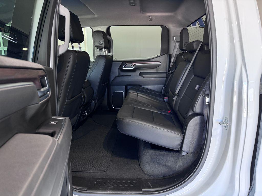 used 2025 GMC Sierra 1500 car, priced at $42,683