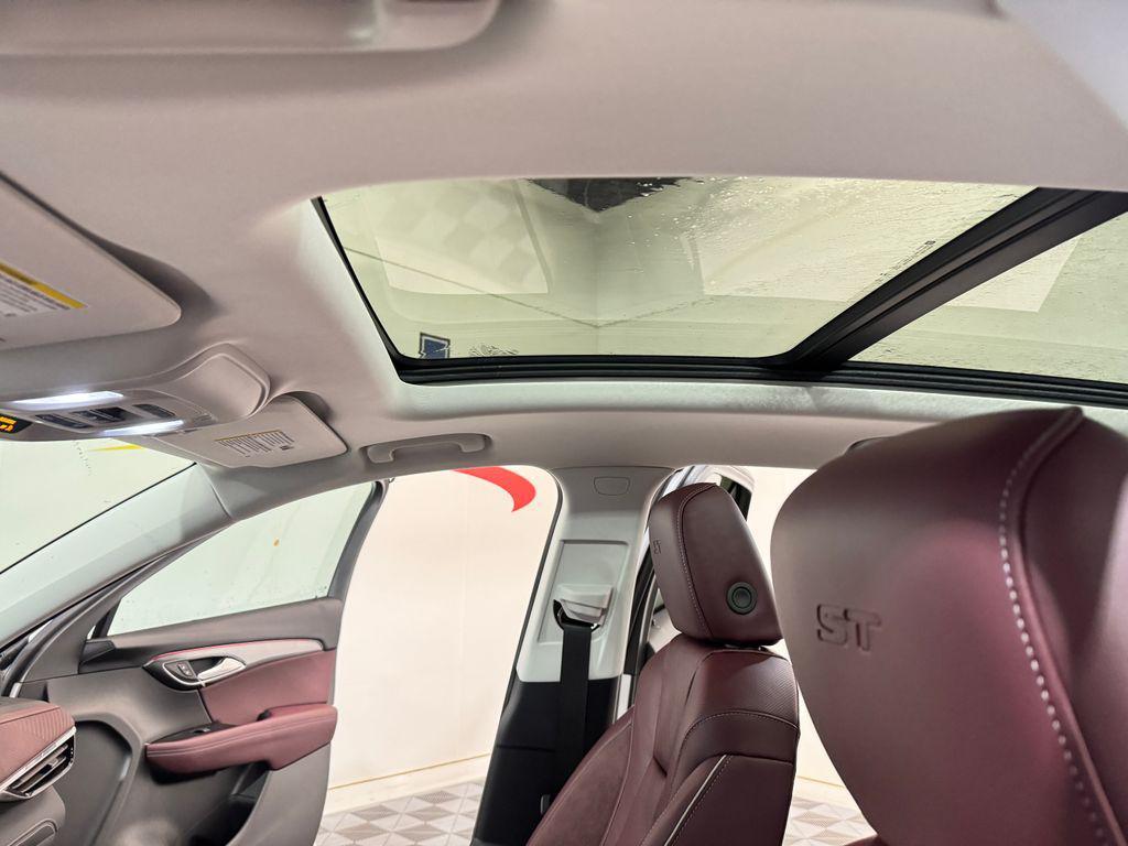 new 2026 Buick Envision car, priced at $46,913