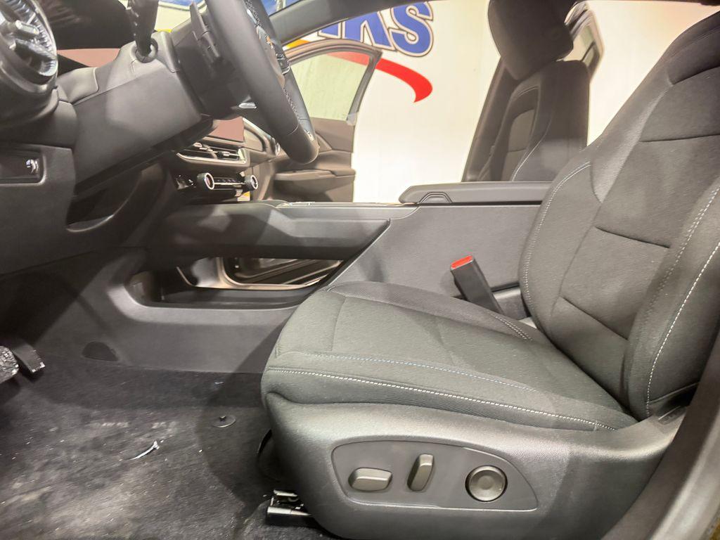 new 2026 Chevrolet Equinox EV car, priced at $37,795