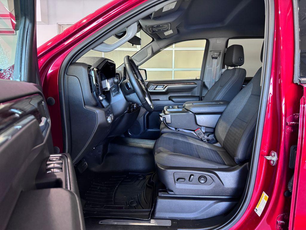 used 2023 GMC Sierra 1500 car, priced at $45,987