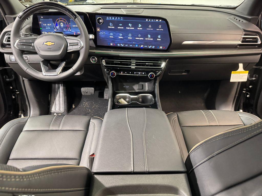 new 2026 Chevrolet Traverse car, priced at $60,595