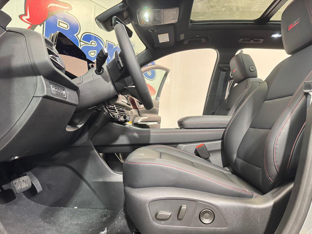 new 2026 Chevrolet Traverse car, priced at $52,316