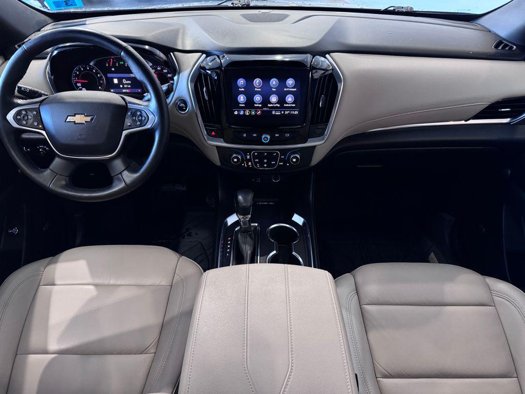used 2022 Chevrolet Traverse car, priced at $25,987