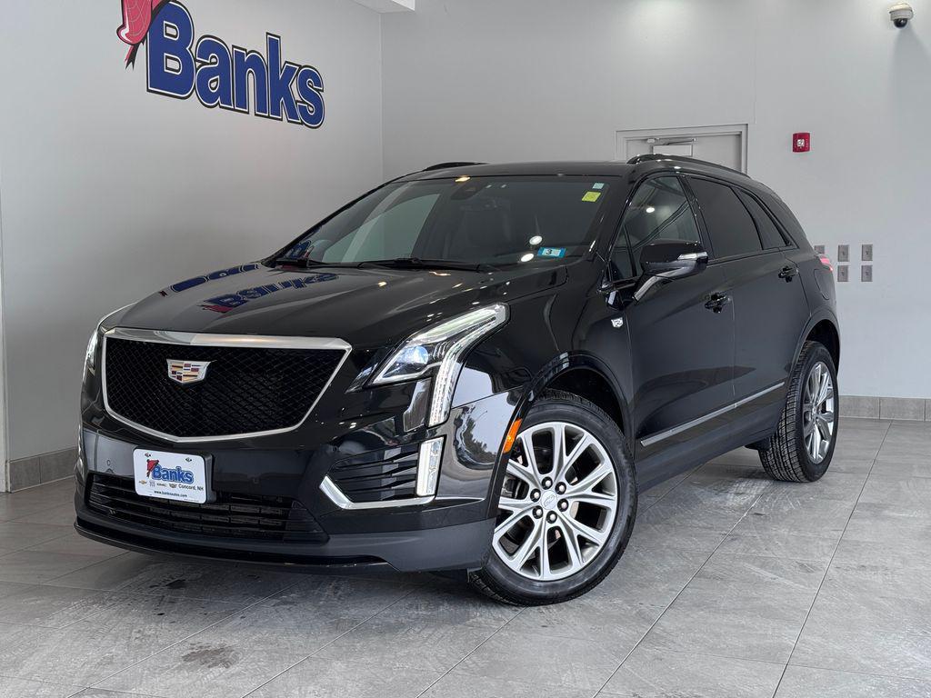 used 2021 Cadillac XT5 car, priced at $27,987