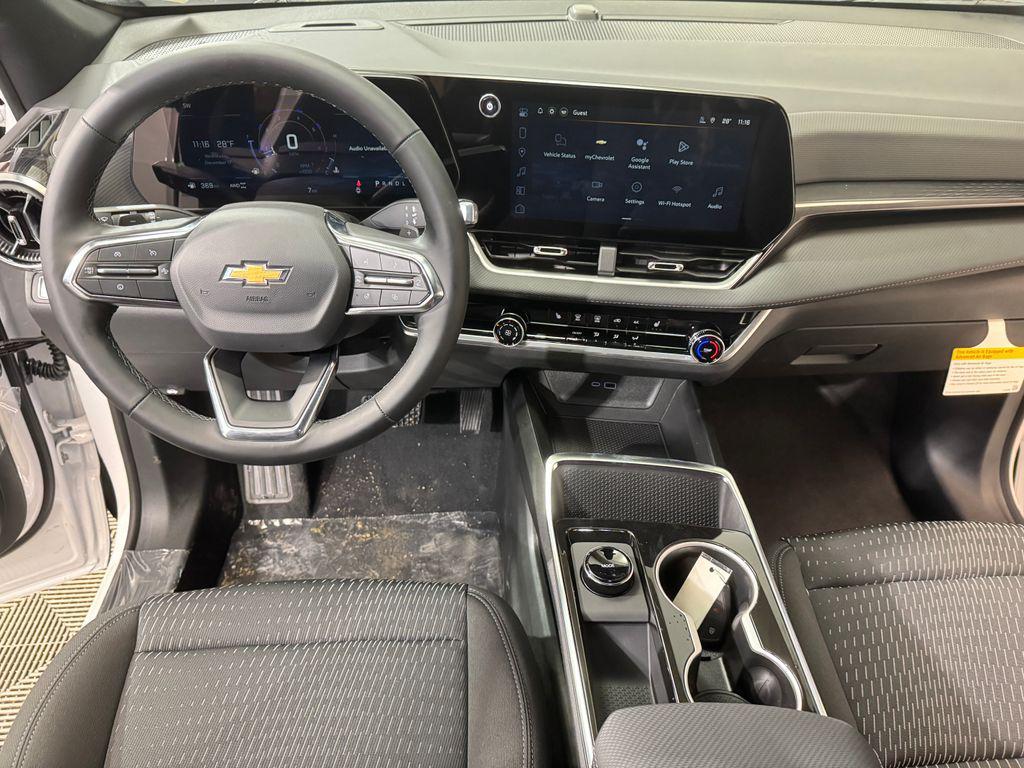 new 2026 Chevrolet Equinox car, priced at $30,495