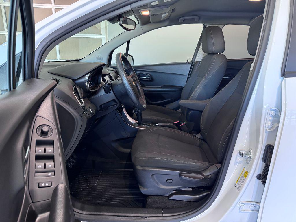 used 2022 Chevrolet Trax car, priced at $16,987