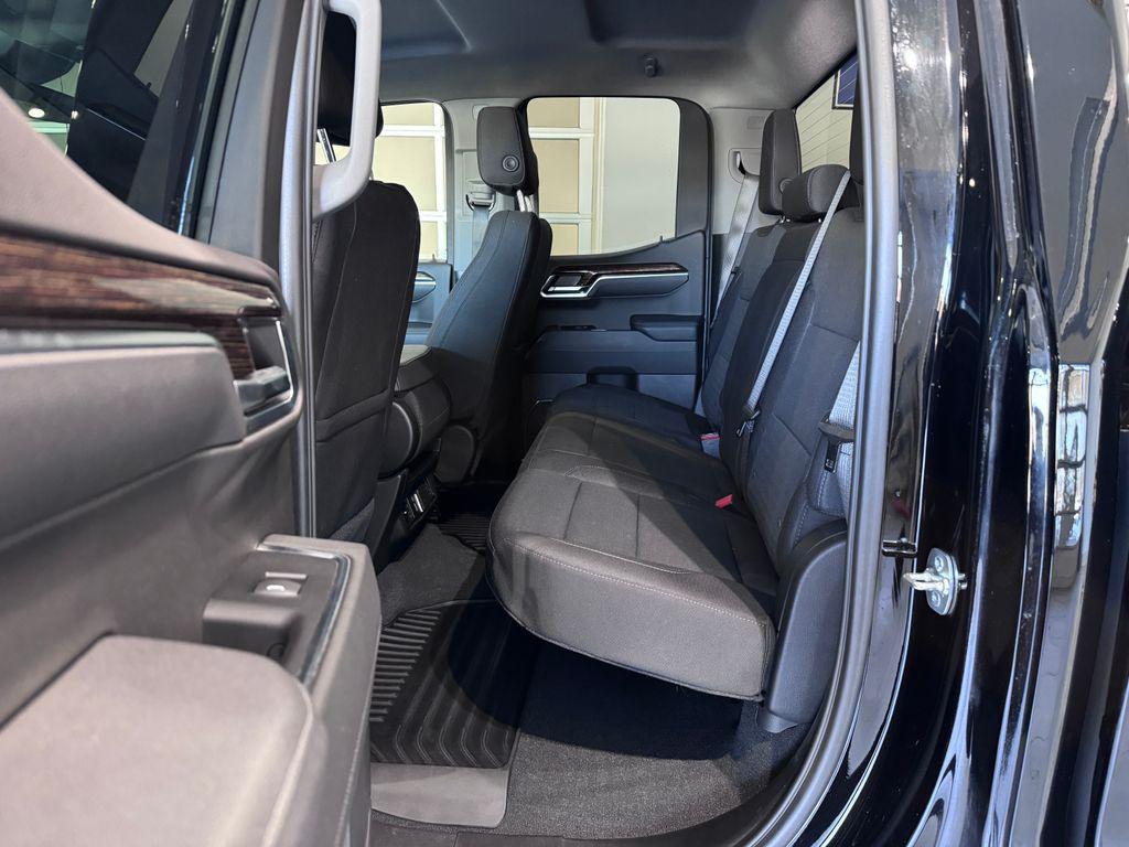 used 2025 GMC Sierra 1500 car, priced at $41,987