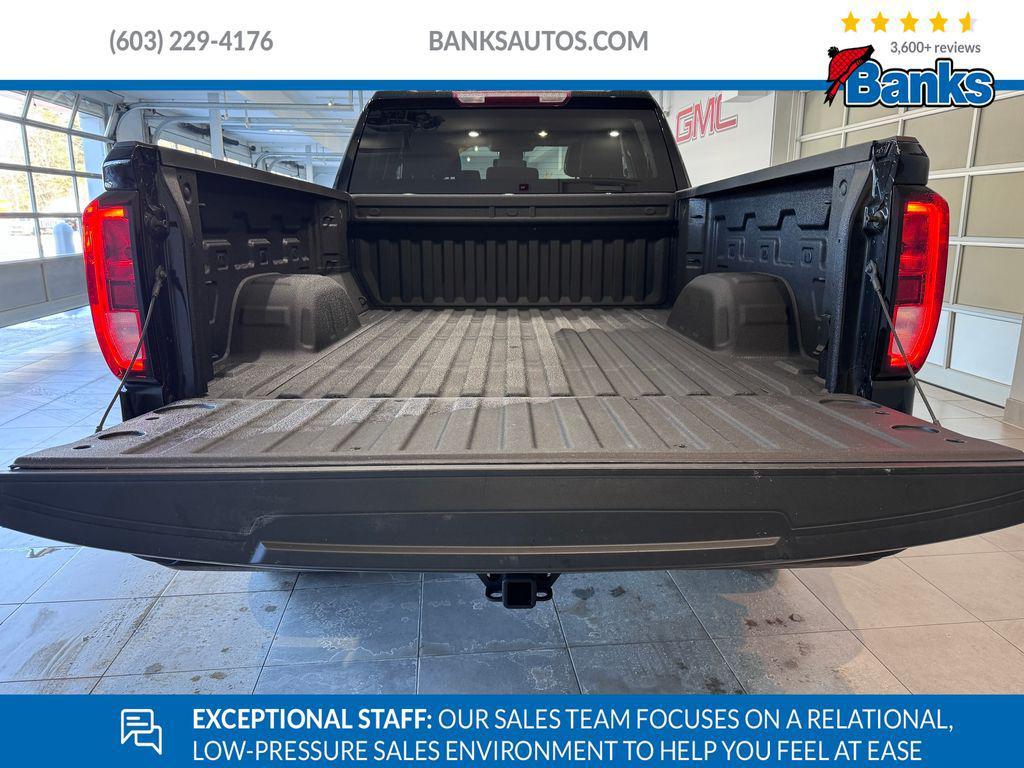 used 2025 GMC Sierra 1500 car, priced at $41,987