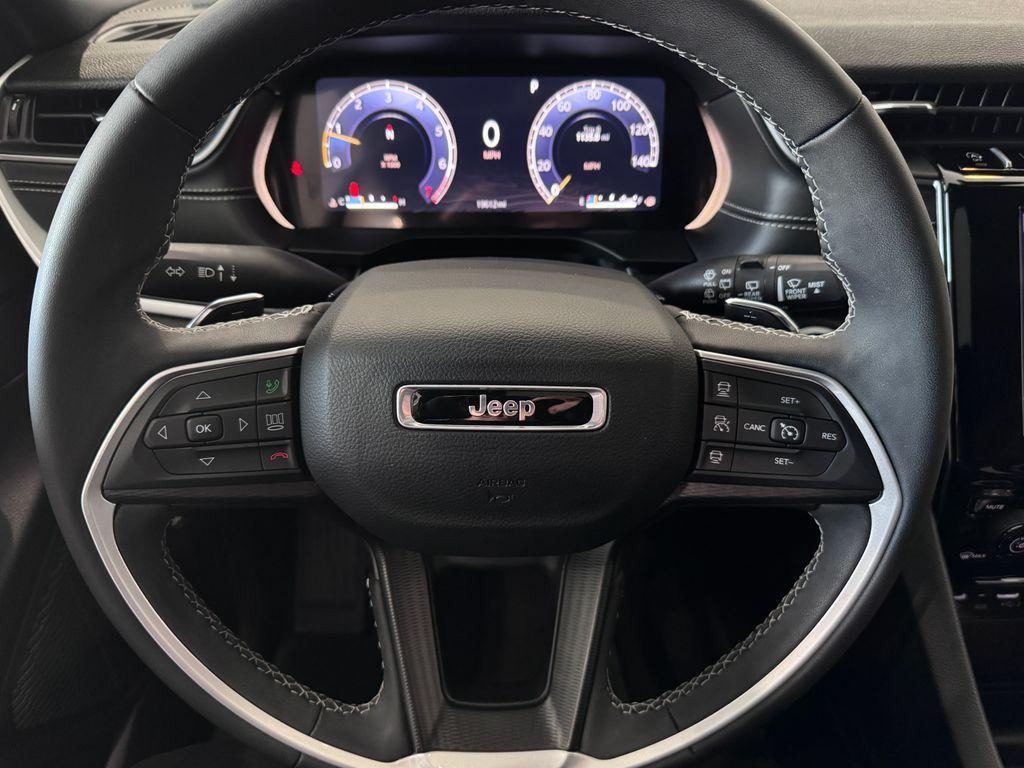 used 2025 Jeep Grand Cherokee L car, priced at $34,987