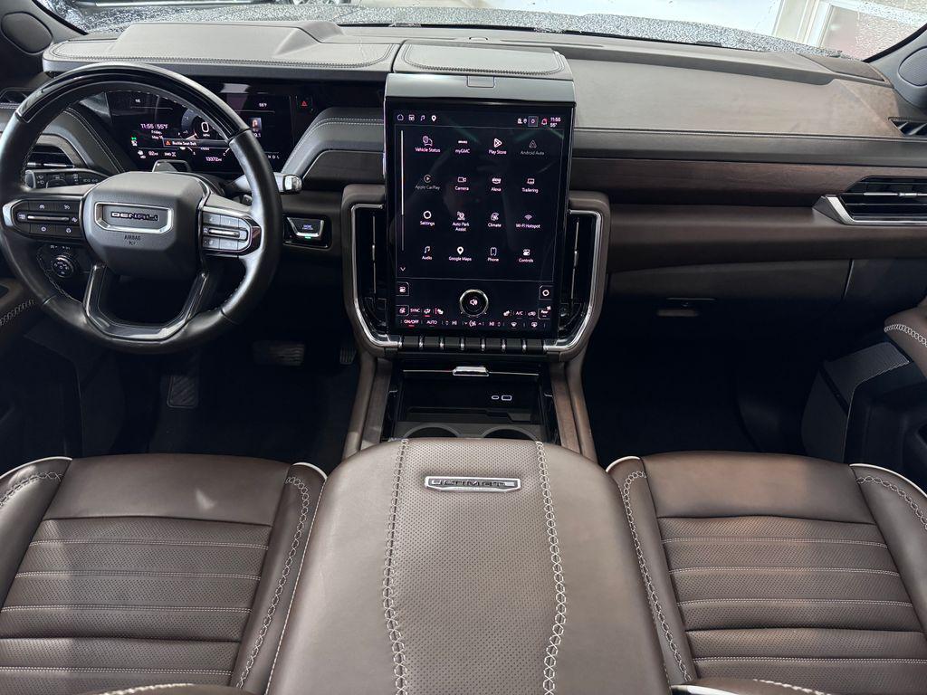 used 2025 GMC Yukon car, priced at $96,487