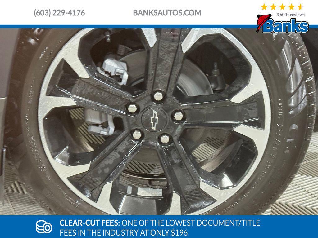 new 2026 Chevrolet Equinox car, priced at $34,090