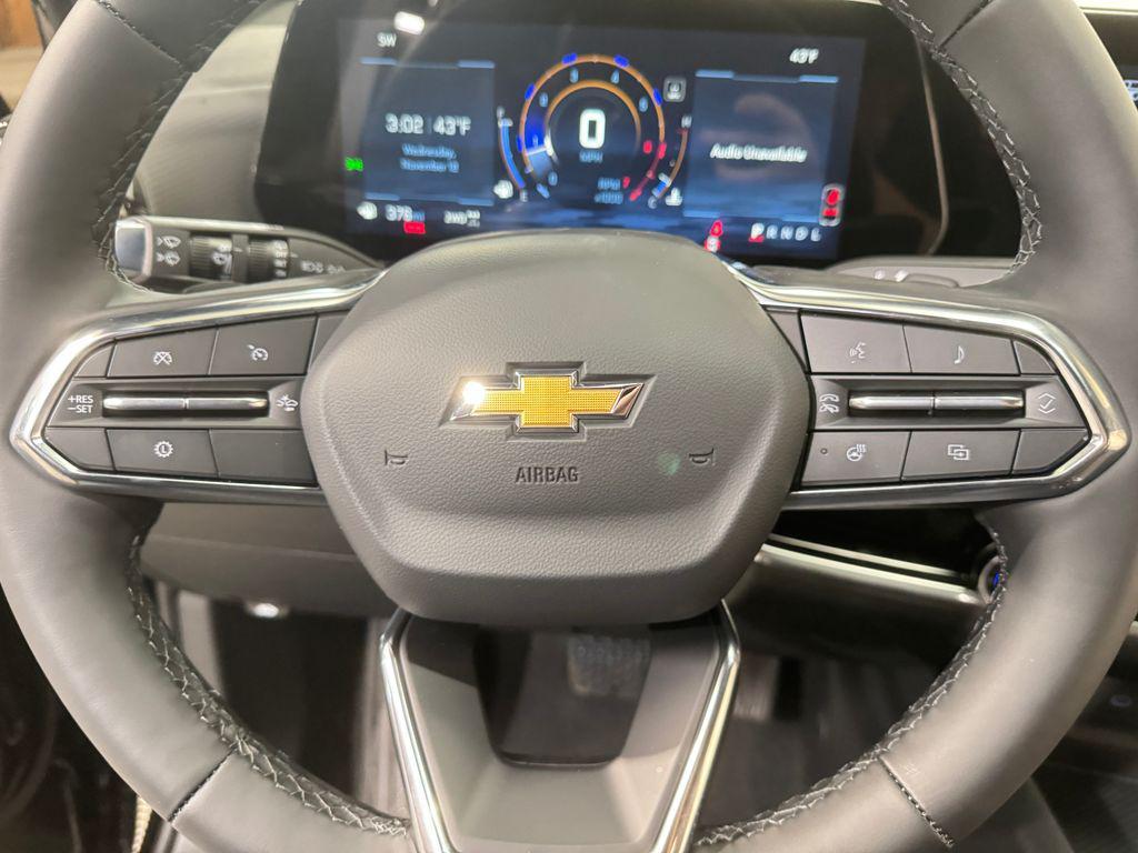 new 2026 Chevrolet Equinox car, priced at $34,090