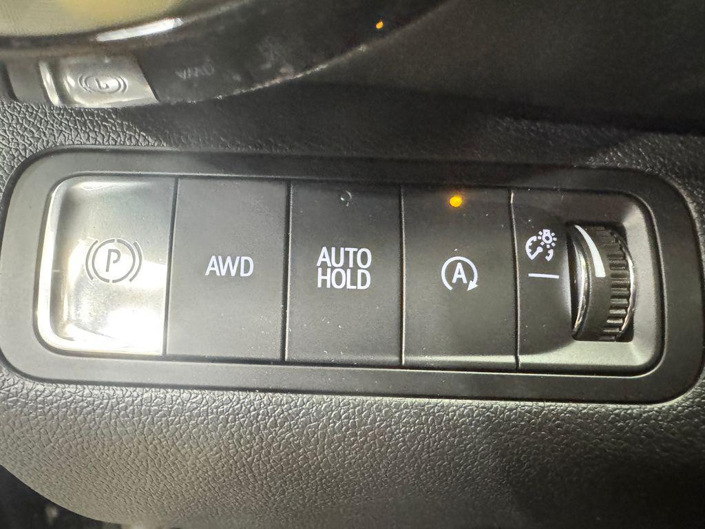 new 2026 Chevrolet Equinox car, priced at $34,090