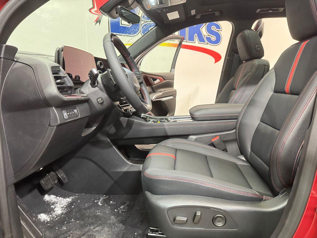 new 2026 Chevrolet Traverse car, priced at $61,290