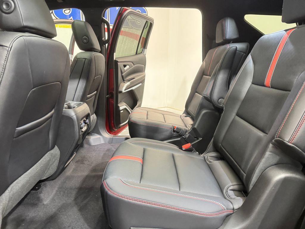 new 2026 Chevrolet Traverse car, priced at $61,290