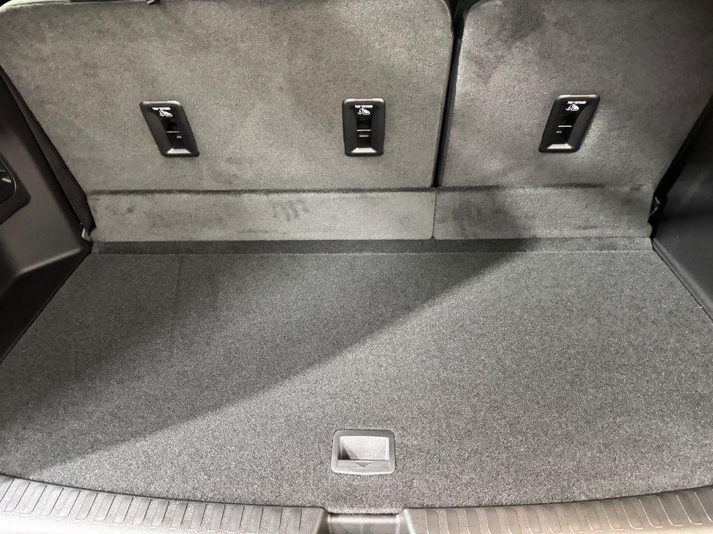 new 2026 Chevrolet Traverse car, priced at $61,790