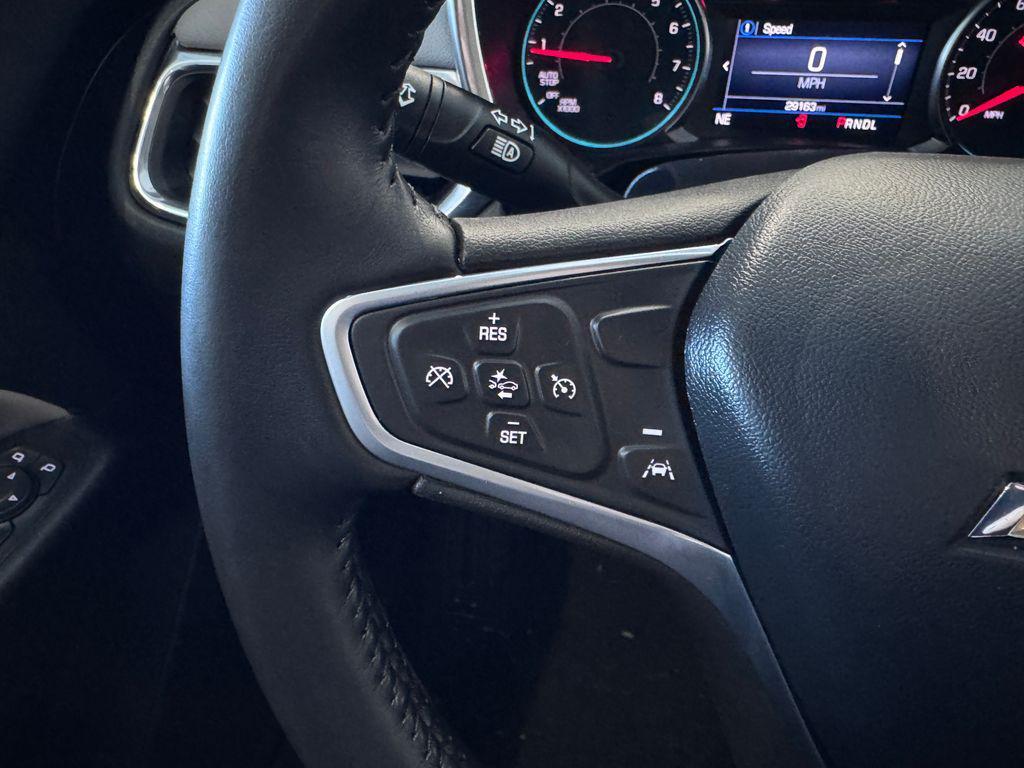 used 2022 Chevrolet Equinox car, priced at $22,987