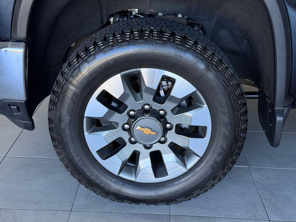 used 2025 Chevrolet Silverado 2500 car, priced at $61,487