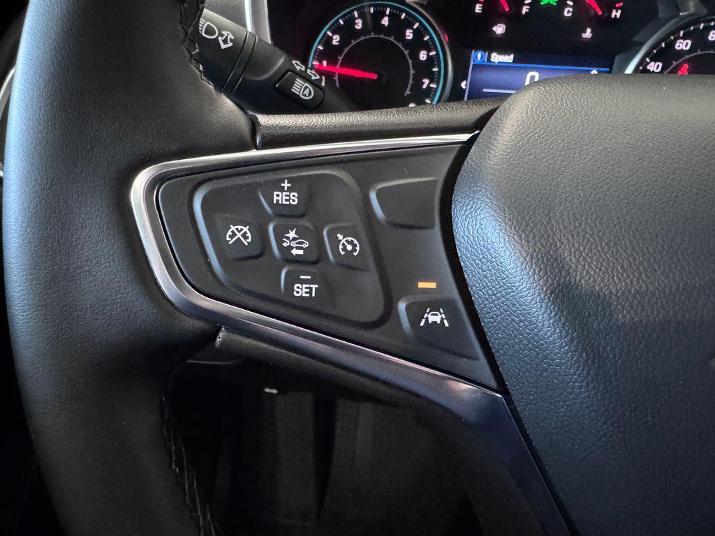 used 2023 Chevrolet Equinox car, priced at $22,987