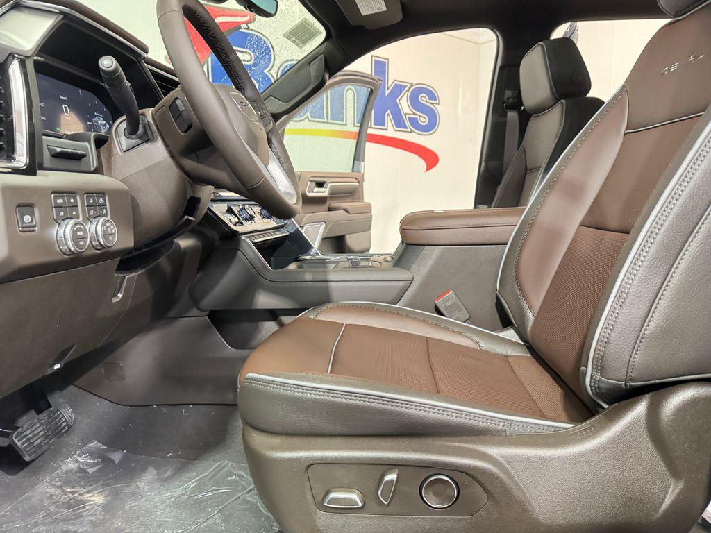 new 2026 GMC Sierra 2500 car, priced at $78,860