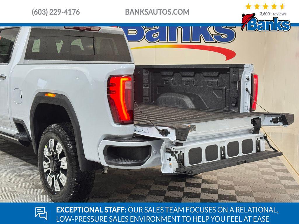 new 2026 GMC Sierra 2500 car, priced at $78,860