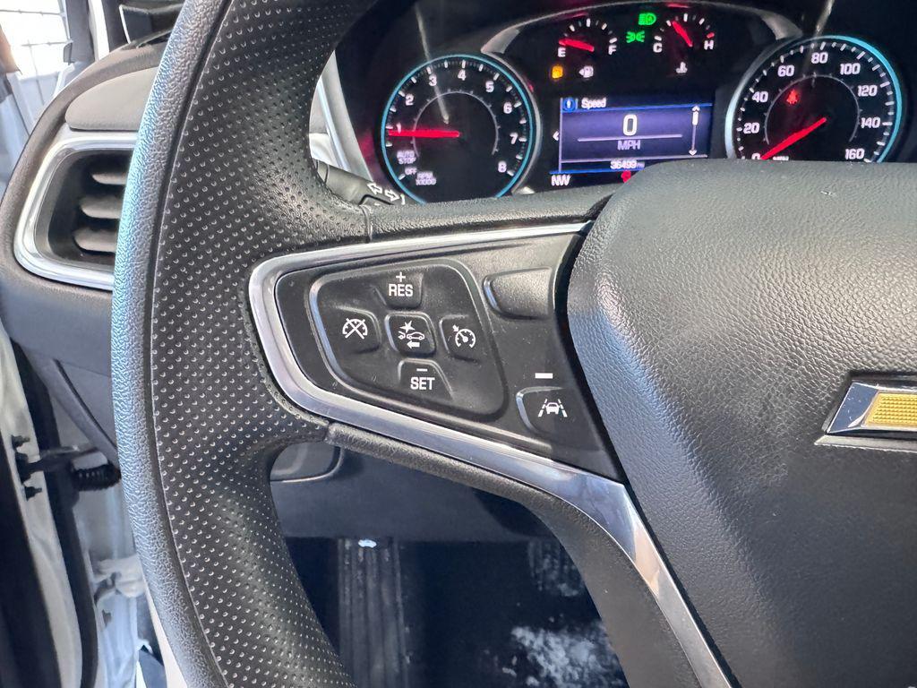 used 2022 Chevrolet Equinox car, priced at $19,987